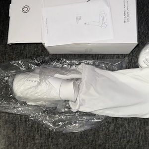 Monat Travel Hair Dryer & Diffuser